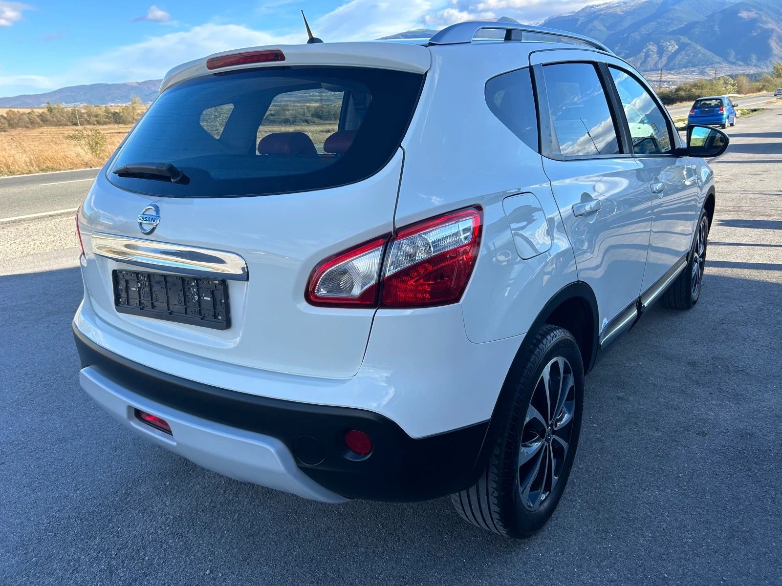 Nissan Qashqai 1.6DCi-4x4 Navi - изображение 6