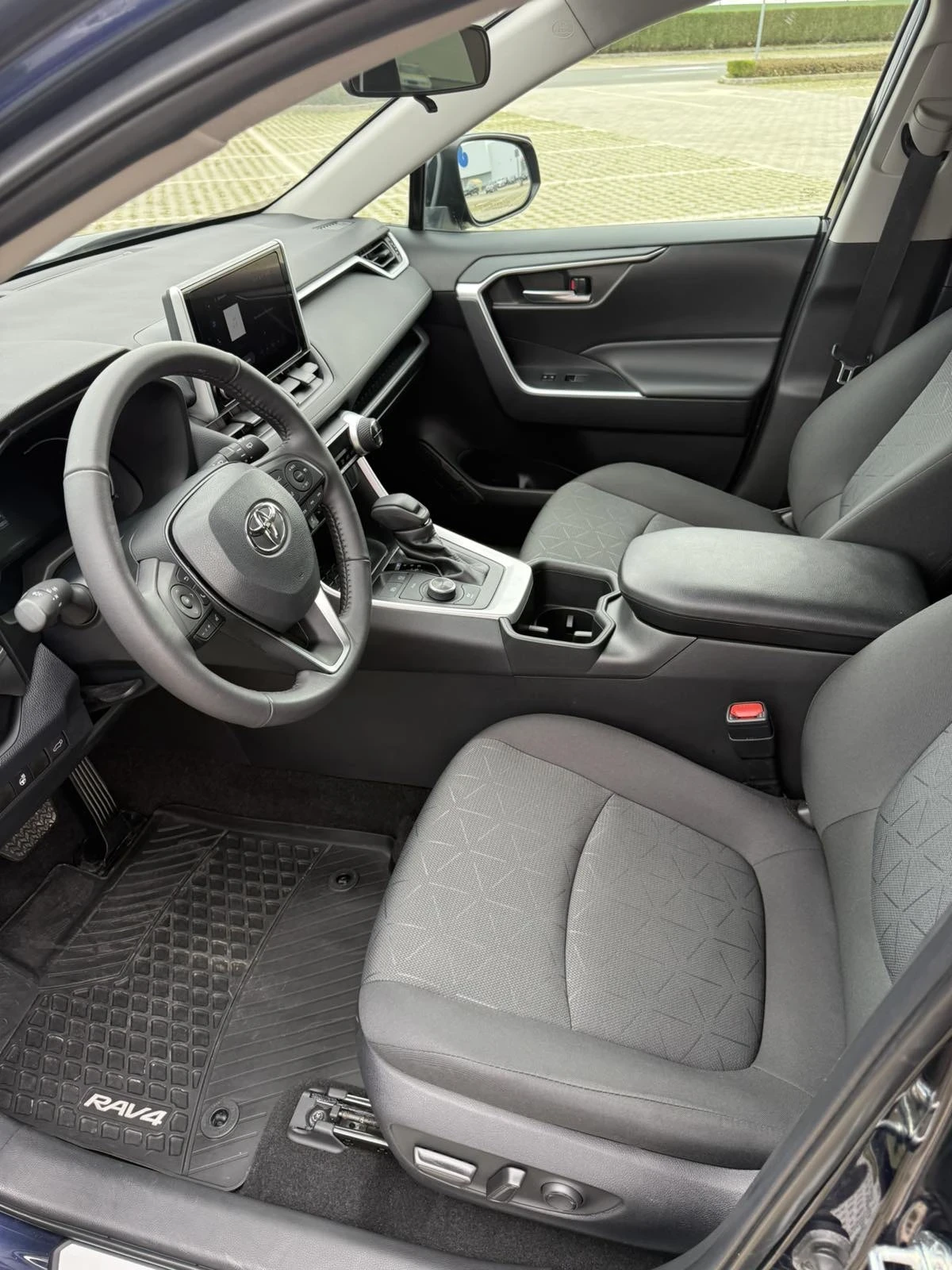 Toyota Rav4 4х4 Хибрид 2023 - изображение 8