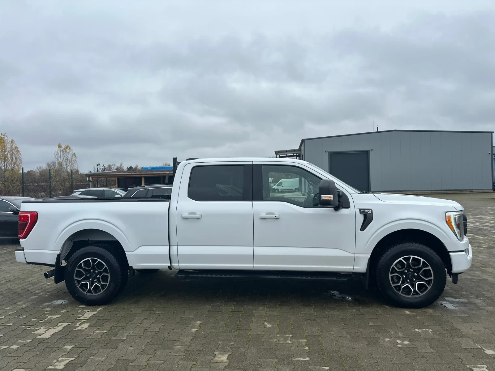 Ford F150 5.0 XLT V8 4x4 - изображение 4