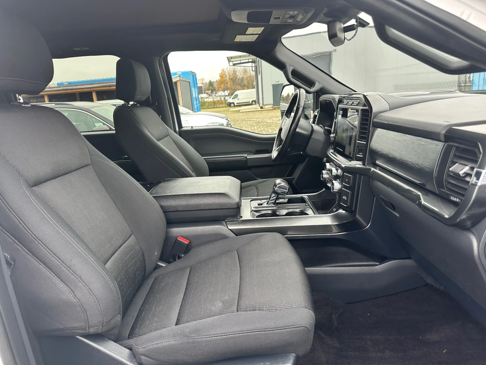 Ford F150 5.0 XLT V8 4x4 | Mobile.bg � ����������� 16