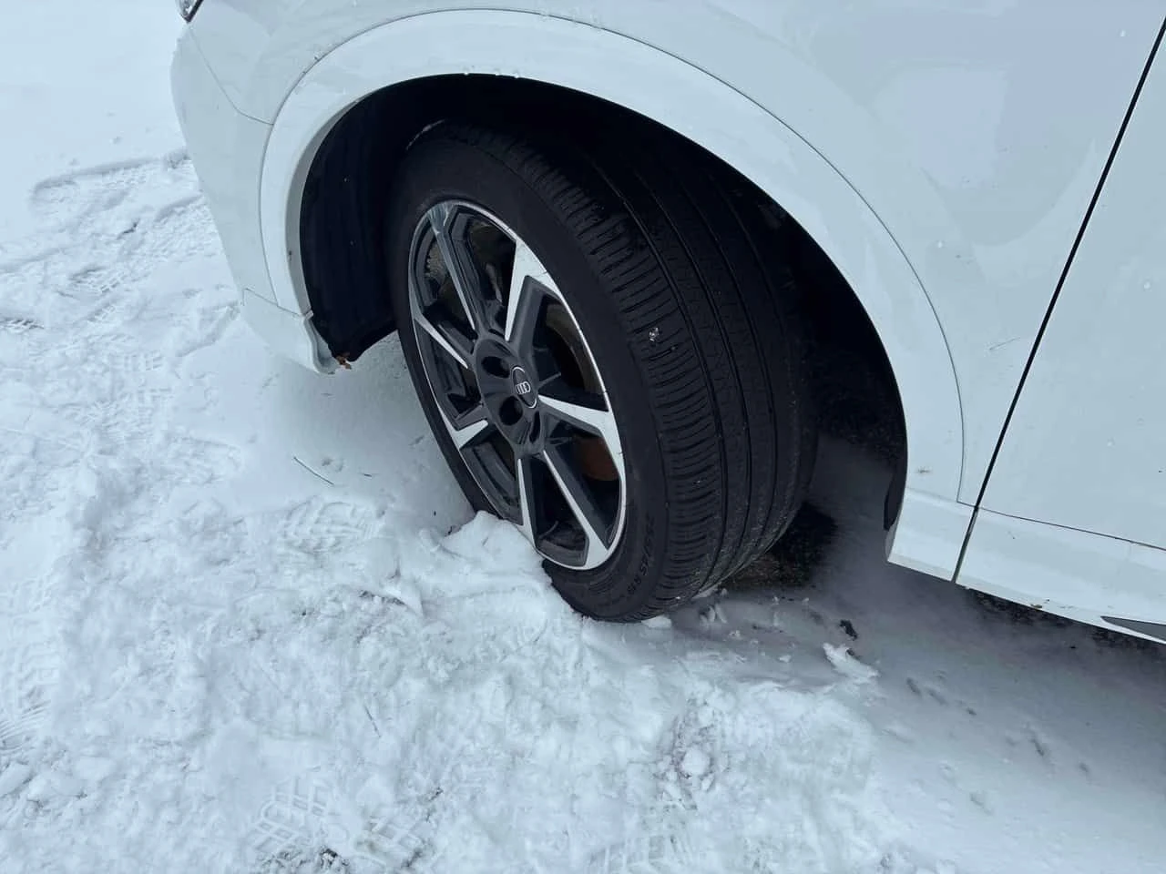 Audi Q3 * Progressiv * CARFAX * �������� * KEYLESS *  | Mobile.bg � ����������� 7