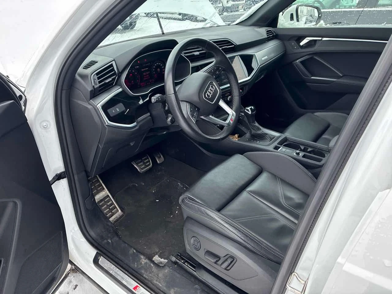 Audi Q3 * Progressiv * CARFAX * �������� * KEYLESS *  | Mobile.bg � ����������� 5