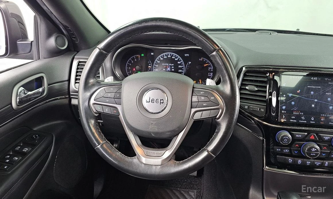 Jeep Grand cherokee, снимка 13 - Автомобили и джипове - 53967884