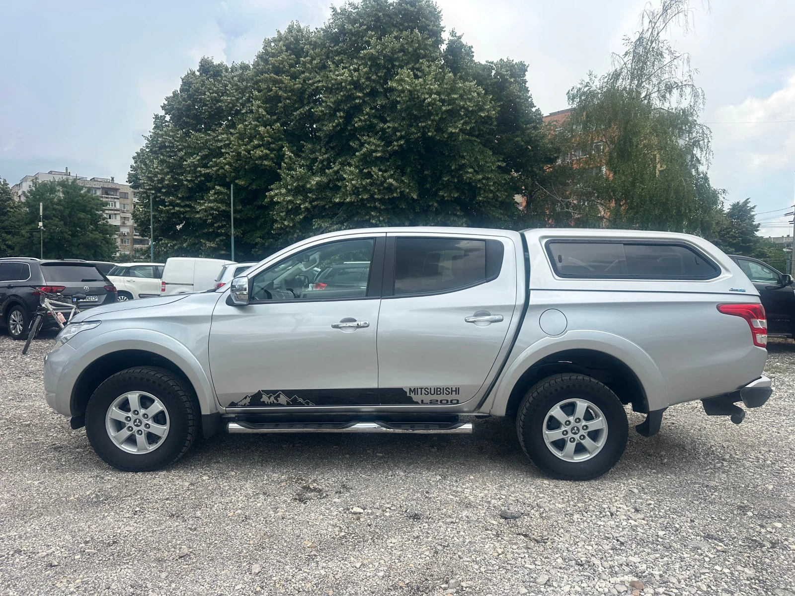 Mitsubishi L200 2.4DI-D 181kc TOPPP, снимка 2 - Автомобили и джипове - 55011540