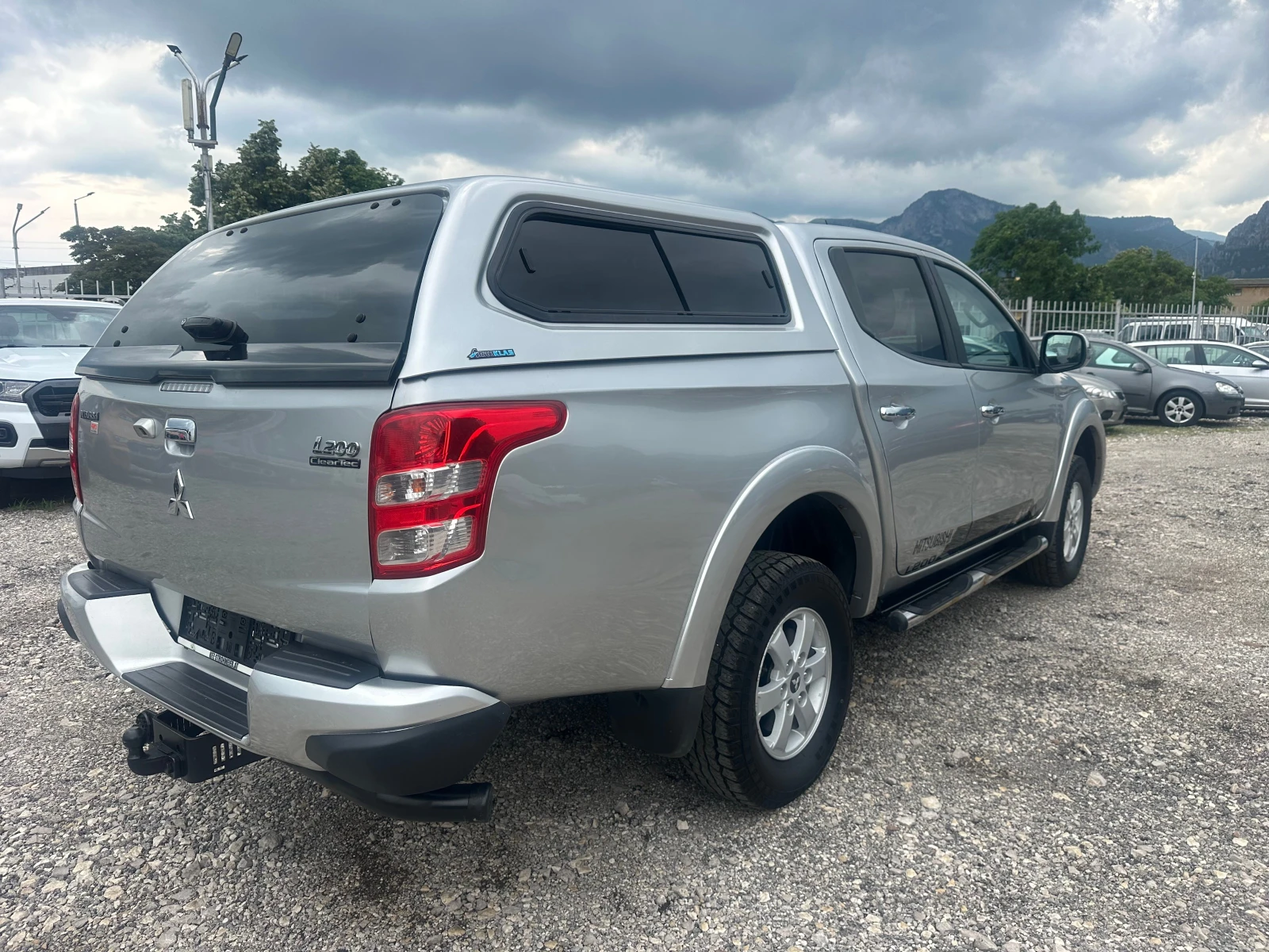 Mitsubishi L200 2.4DI-D 181kc TOPPP, снимка 5 - Автомобили и джипове - 55011540