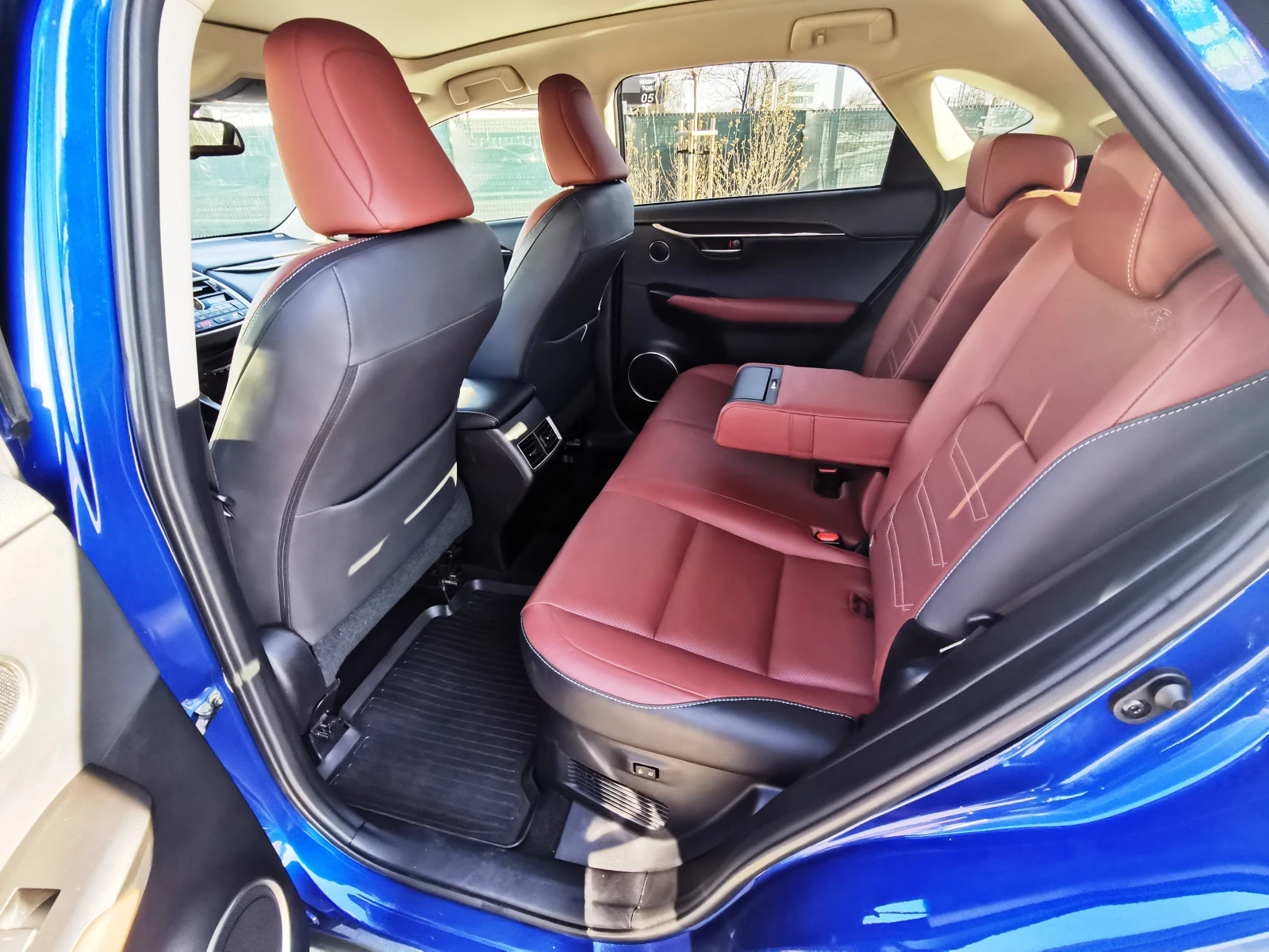 Lexus NX 300h Luxory/Hibrid/LPG, снимка 7 - Автомобили и джипове - 55911336