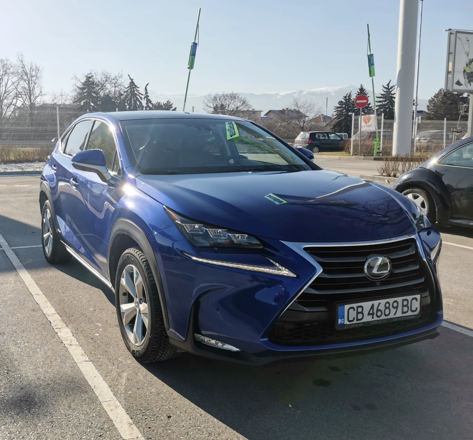 Lexus NX 300h Luxory/Hibrid/LPG