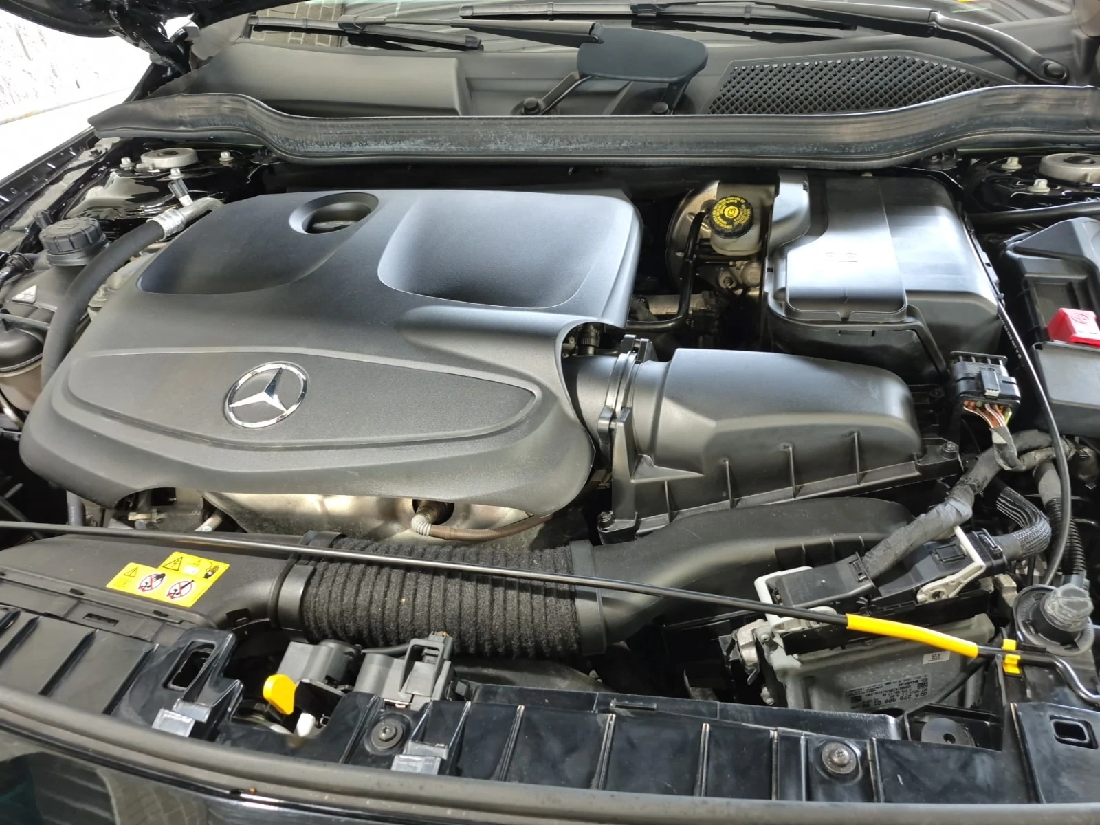 Mercedes-Benz GLA 250  CARFAX / ПАНОРАМА / АВТОКРЕДИТ, снимка 16 - Автомобили и джипове - 56023230