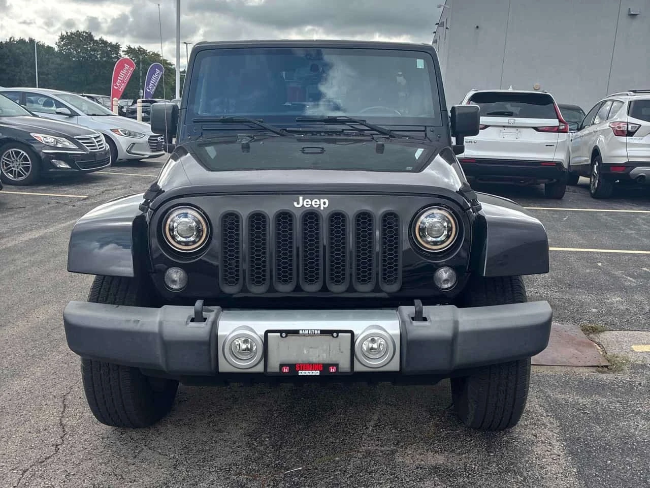Jeep Wrangler * Sahara * АВТОКРЕДИТ БЕЗ ПЪРВОНАЧАЛНА ВНОСКА* , снимка 6 - Автомобили и джипове - 56193025
