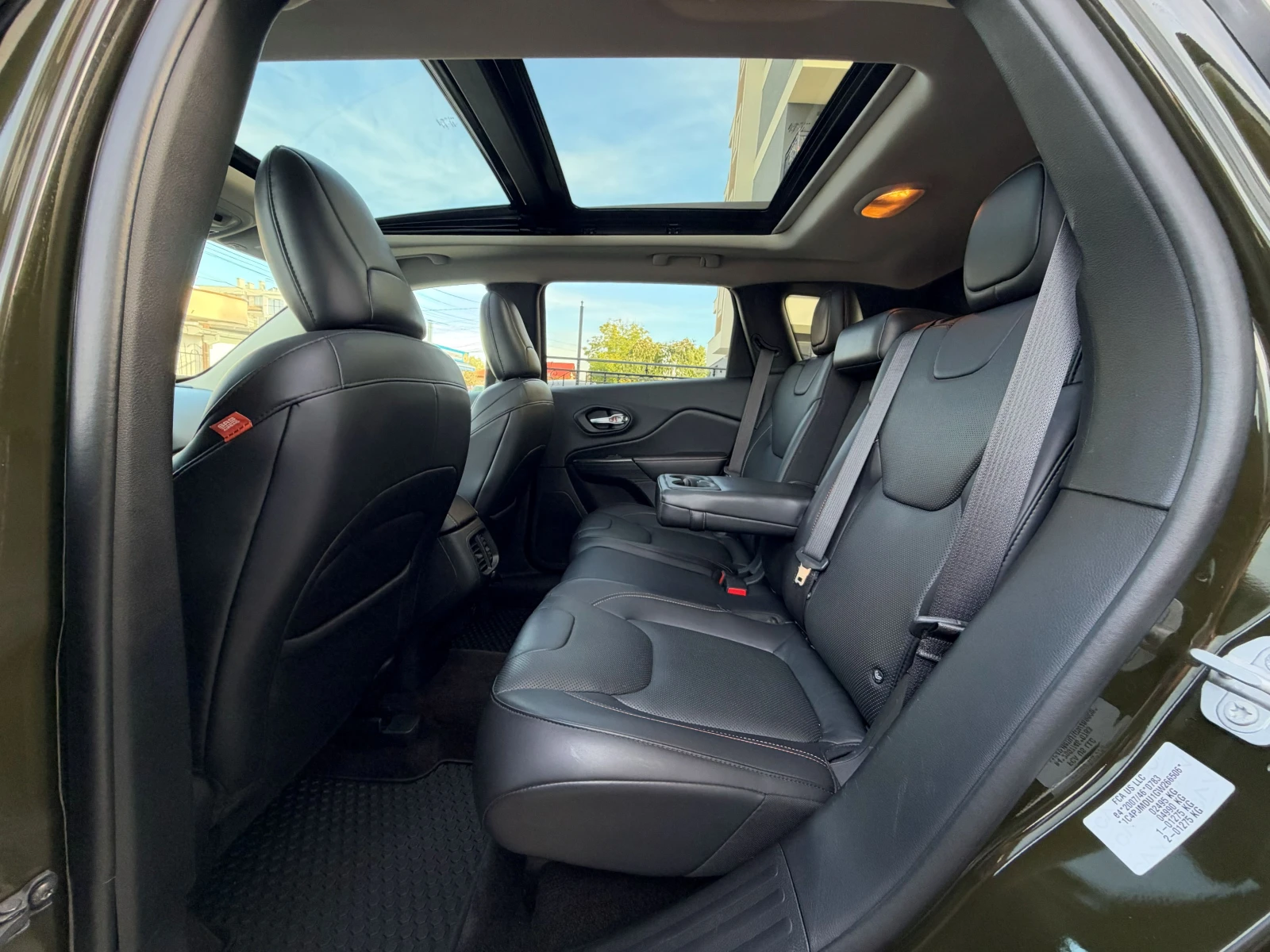 Jeep Cherokee EDITION-75�-115�.�-4�4-200�.�-��������� | Mobile.bg � ����������� 15