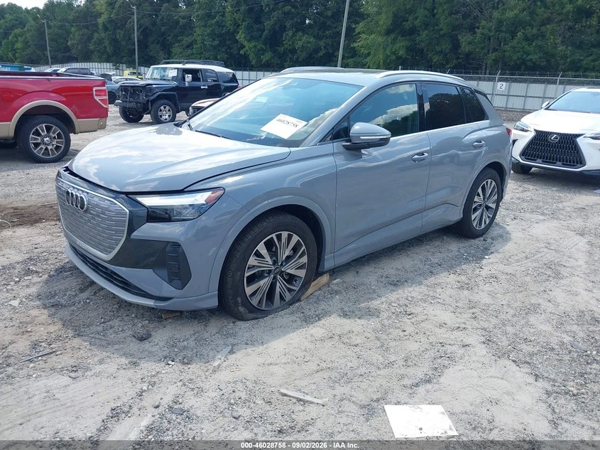 Audi Q4 E-Tron Premium 45 Rwd, снимка 2 - Автомобили и джипове - 56618827