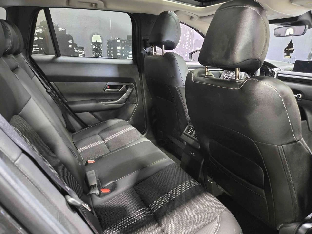 Mazda CX-50, снимка 14 - Автомобили и джипове - 56685366