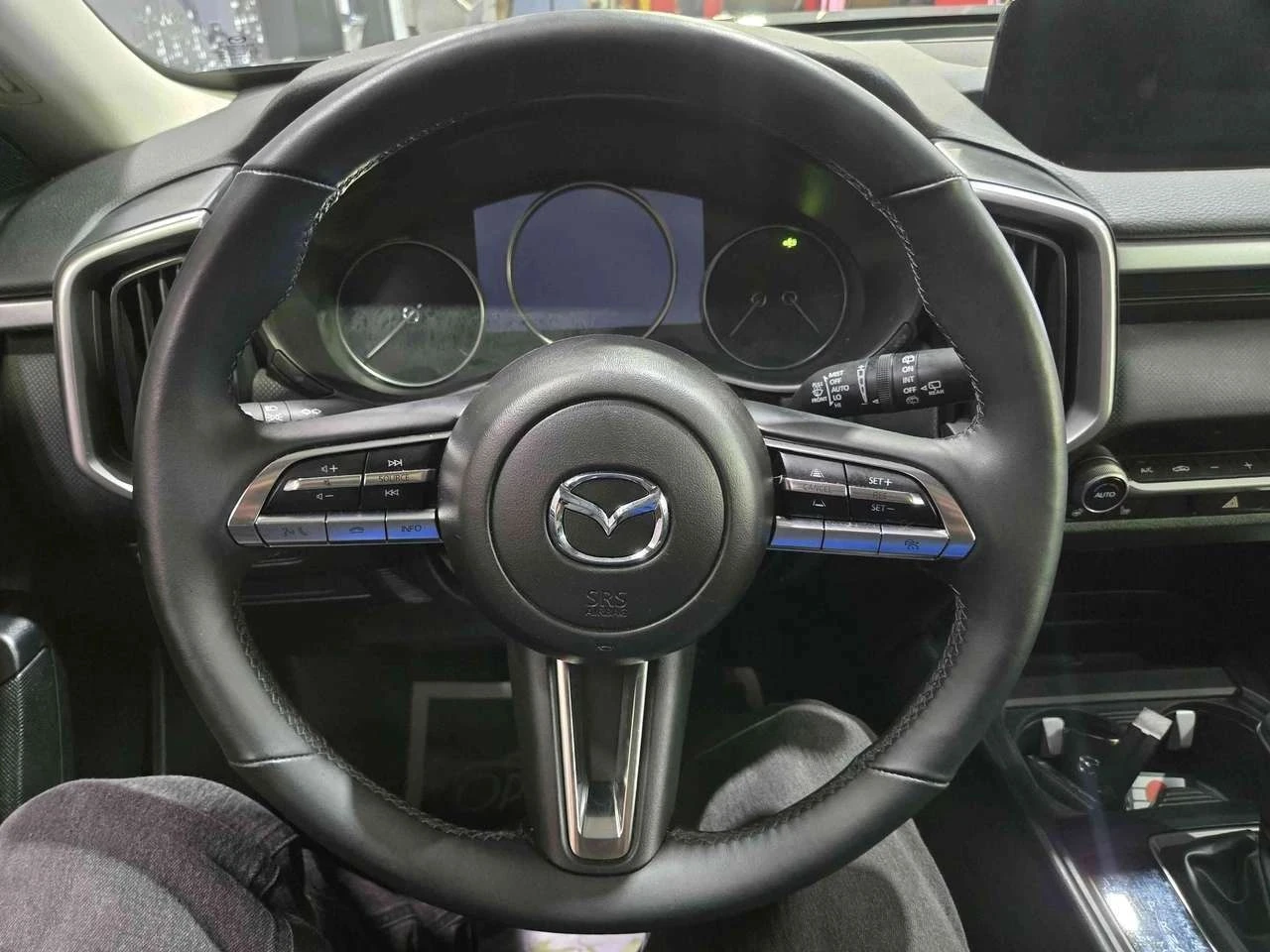 Mazda CX-50, снимка 15 - Автомобили и джипове - 56685366
