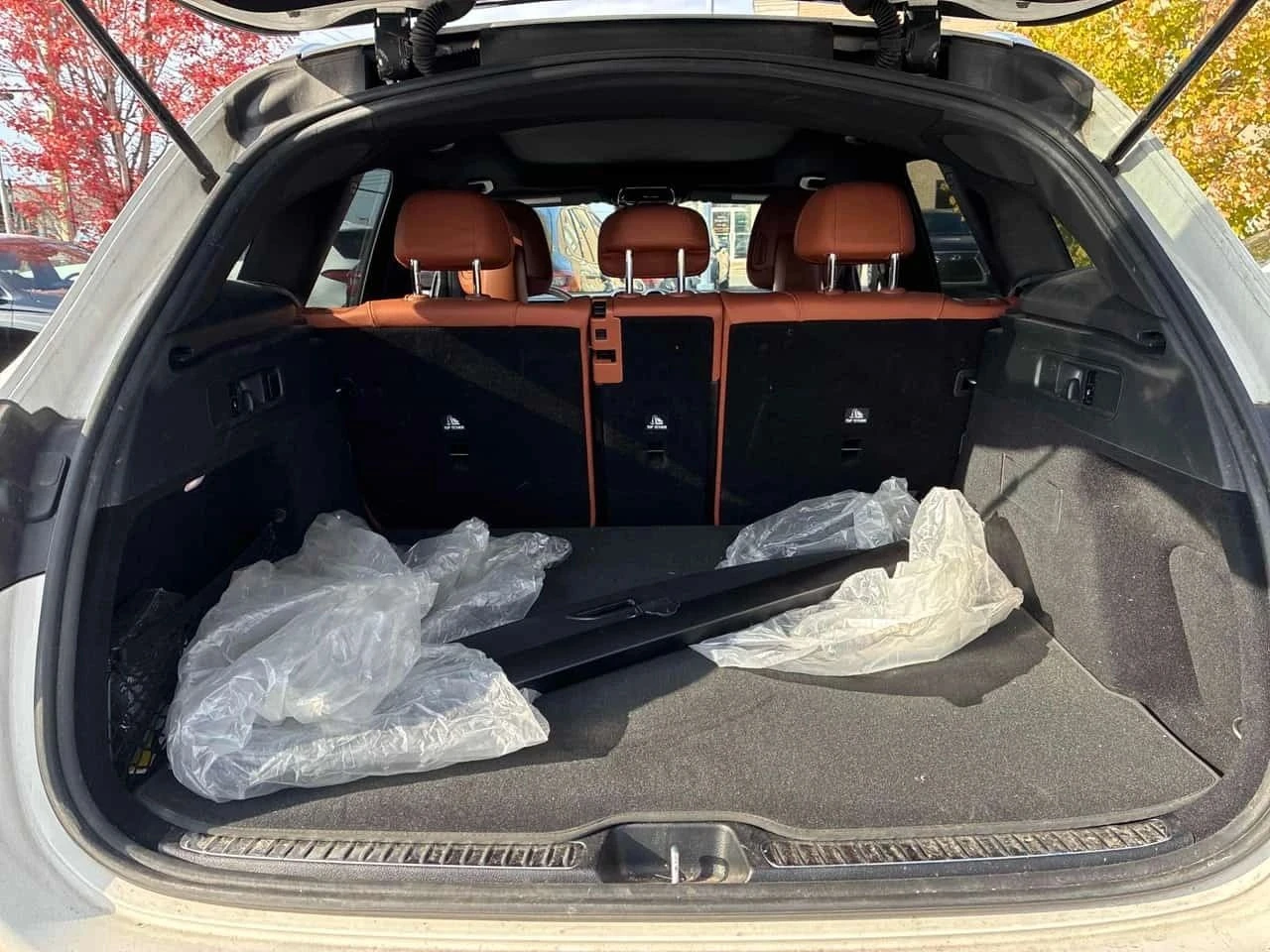 Mercedes-Benz GLC 300, снимка 14 - Автомобили и джипове - 56731937