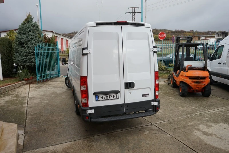 Iveco Daily 35s12 MAXI база, снимка 8 - Бусове и автобуси - 38525446