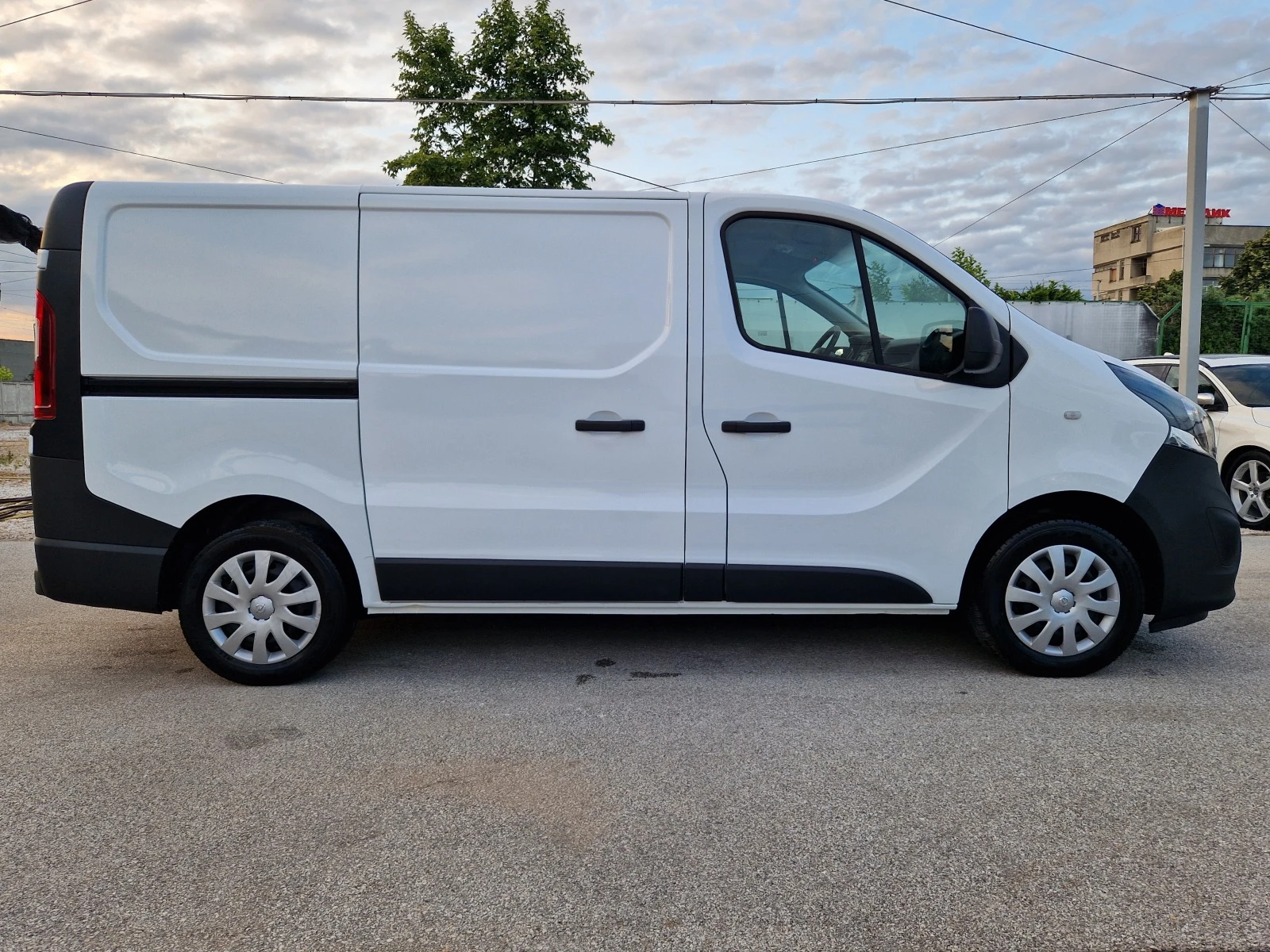 Opel Vivaro 1.6BI-TURBO 6sk EURO 6B* ITALIA* ДДС КРЕДИТ, снимка 1