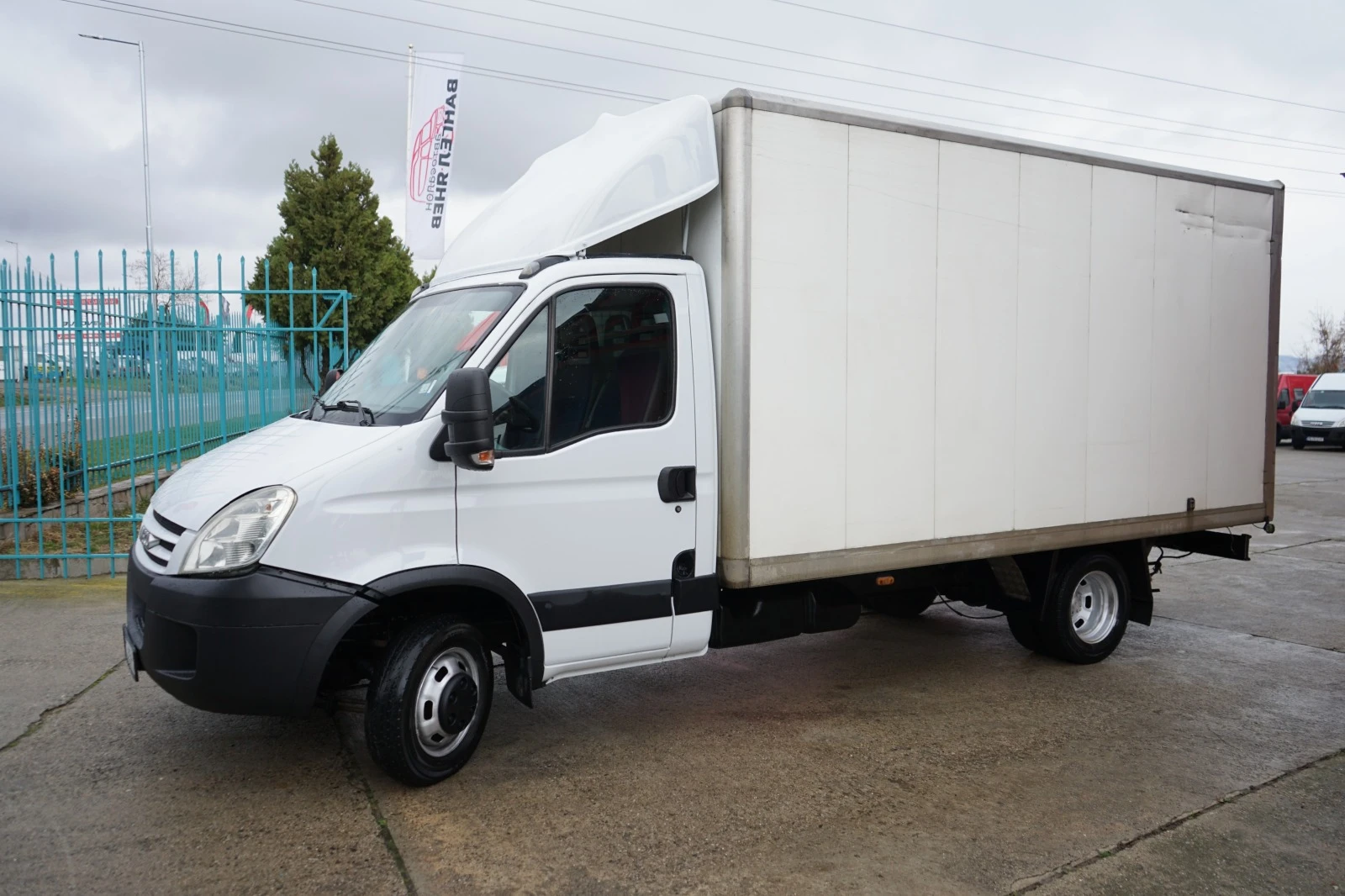 Iveco Daily 3.0HPI* 35c18 - изображение 3