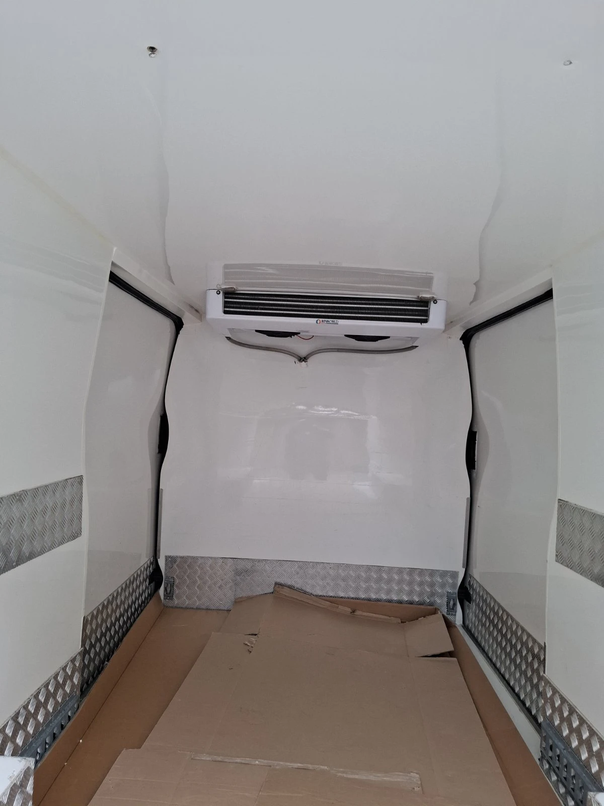 Ford Transit 350L  -20�� | Mobile.bg � ����������� 11