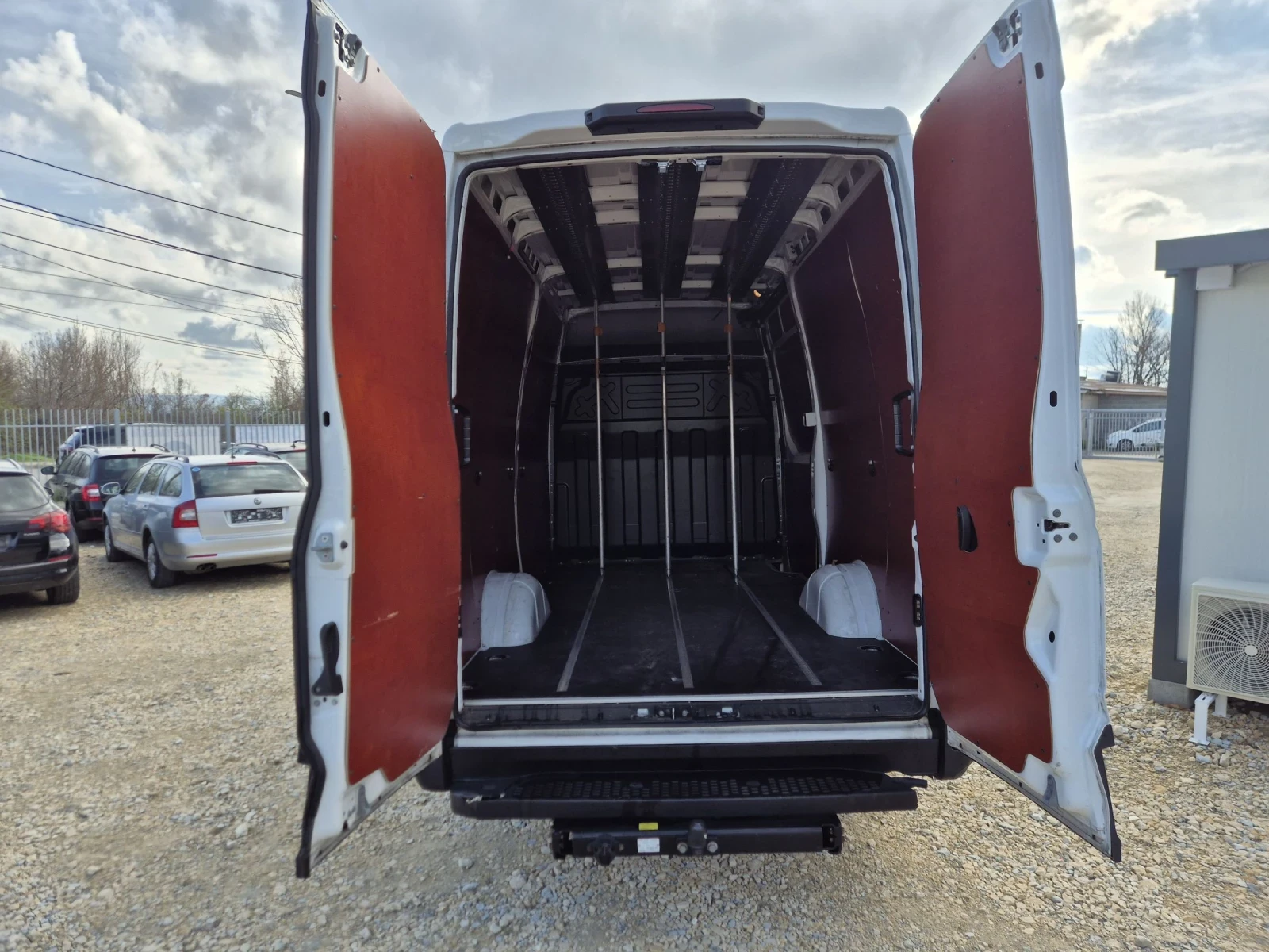 Iveco Daily 35S16 2.3 352LH3  HI MATIC Full led - изображение 6