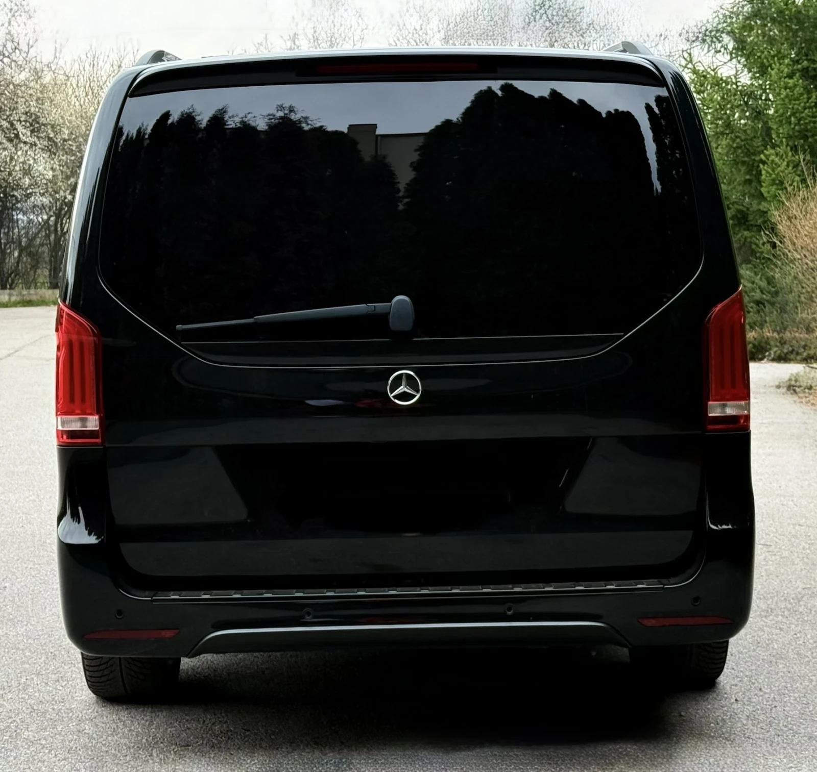 Mercedes-Benz V 300 4Matic/Long/Luxus/Burmaster/360/Panorama, снимка 16 - Бусове и автобуси - 53917951