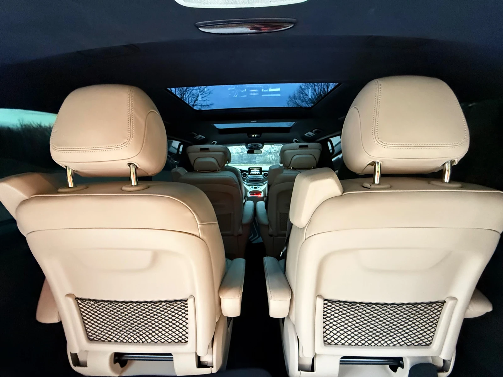 Mercedes-Benz V 300 4Matic/Long/Luxus/Burmaster/360/Panorama, снимка 14 - Бусове и автобуси - 53917951