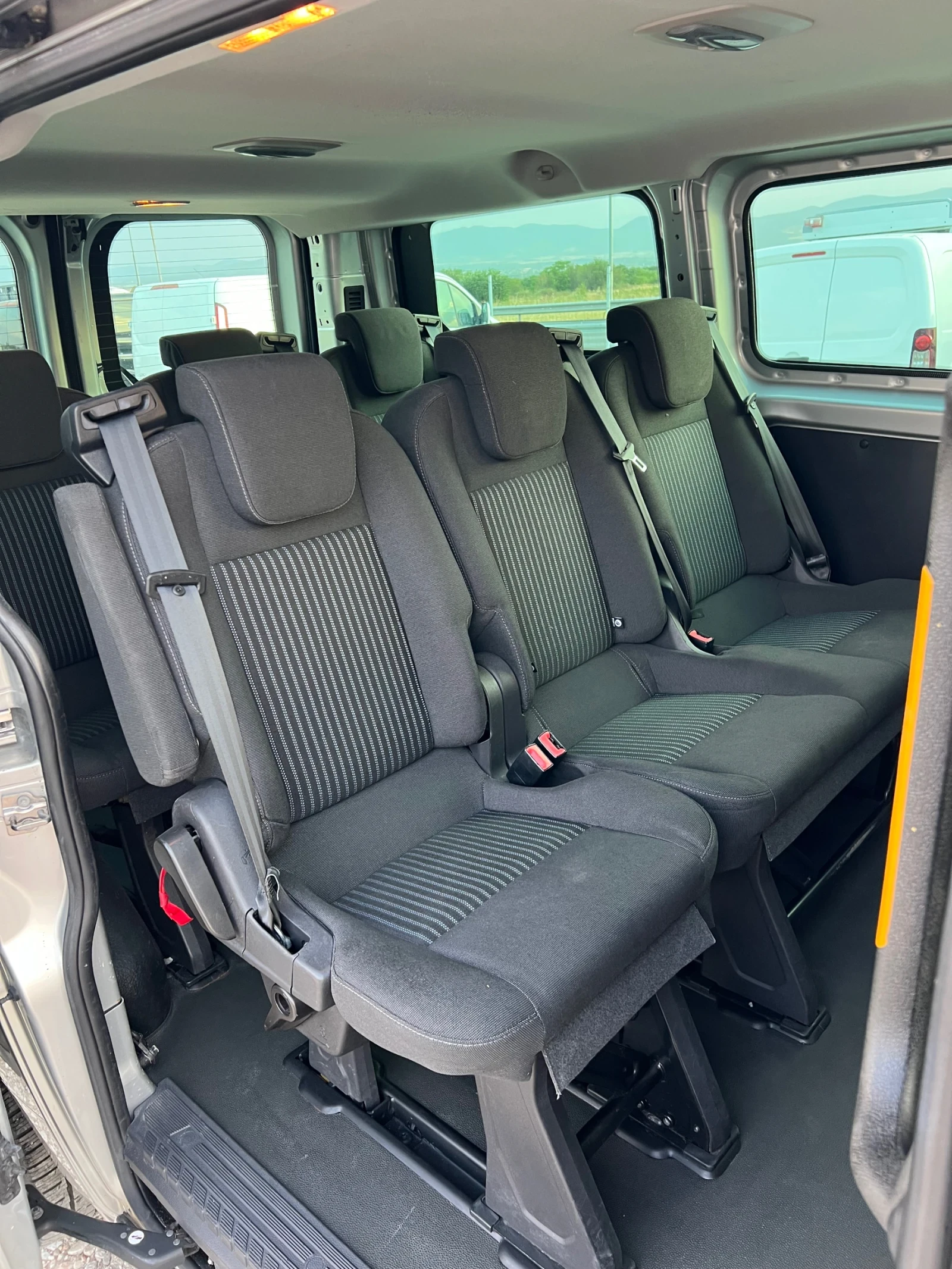 Ford Transit Custom EURO 5 -9 МЕСТА., снимка 13 - Бусове и автобуси - 55953781