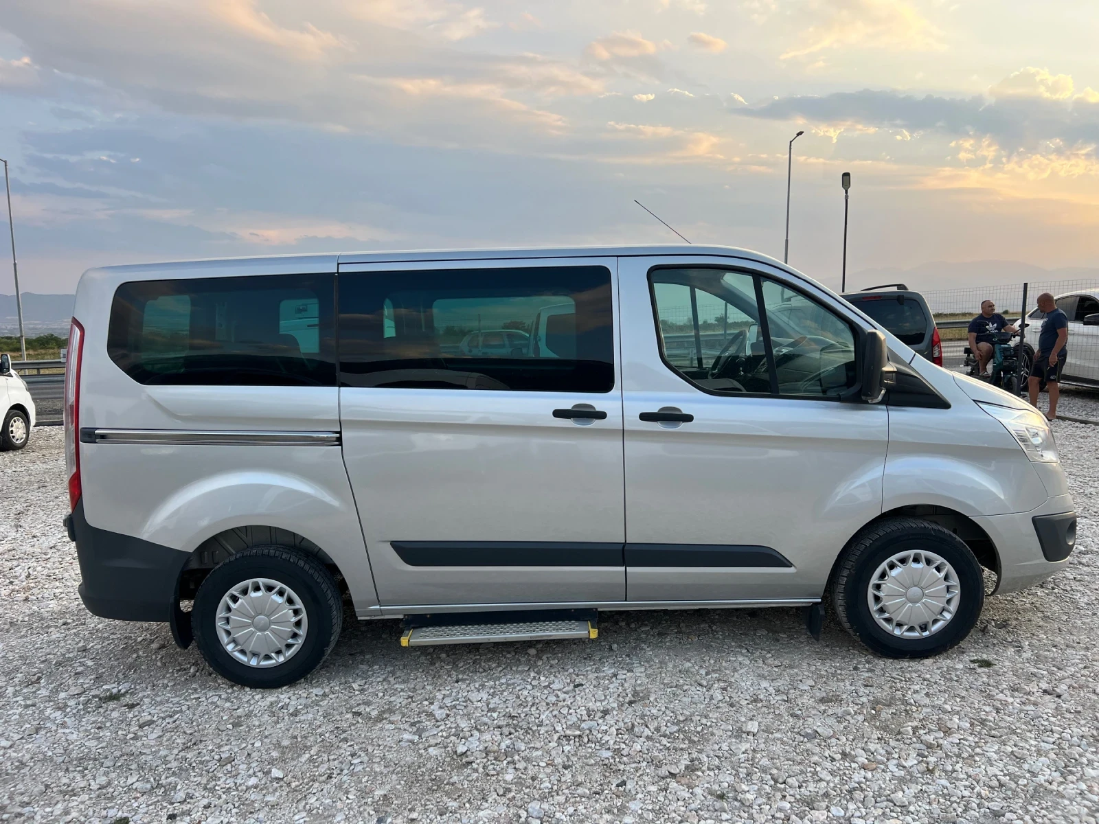 Ford Transit Custom EURO 5 -9 МЕСТА., снимка 6 - Бусове и автобуси - 55953781