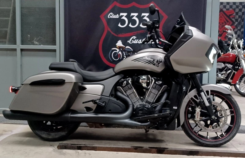 Indian Challenger Dark Horse