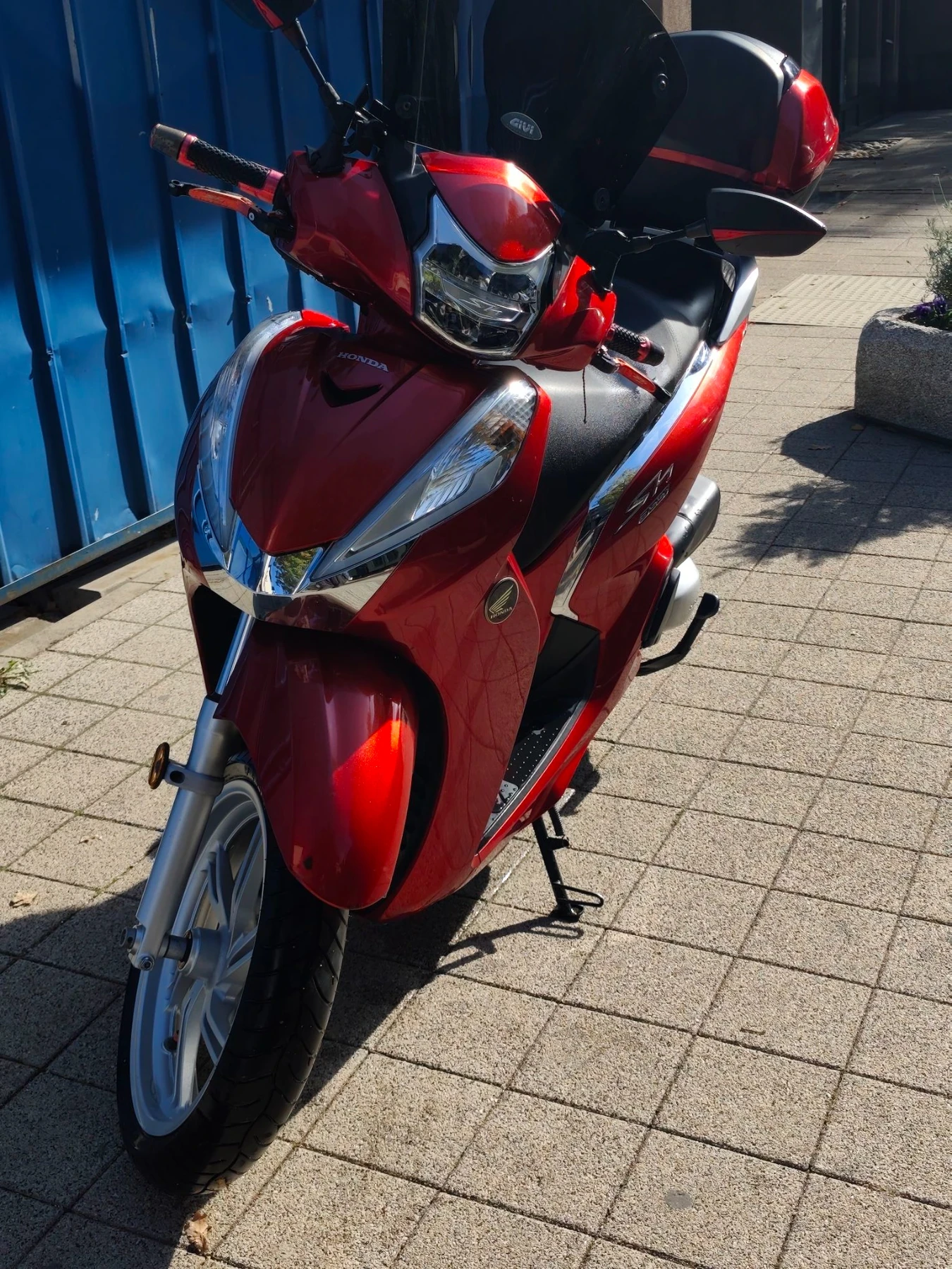 Honda Sh 300 i, снимка 12 - Мотоциклети и мототехника - 56597627