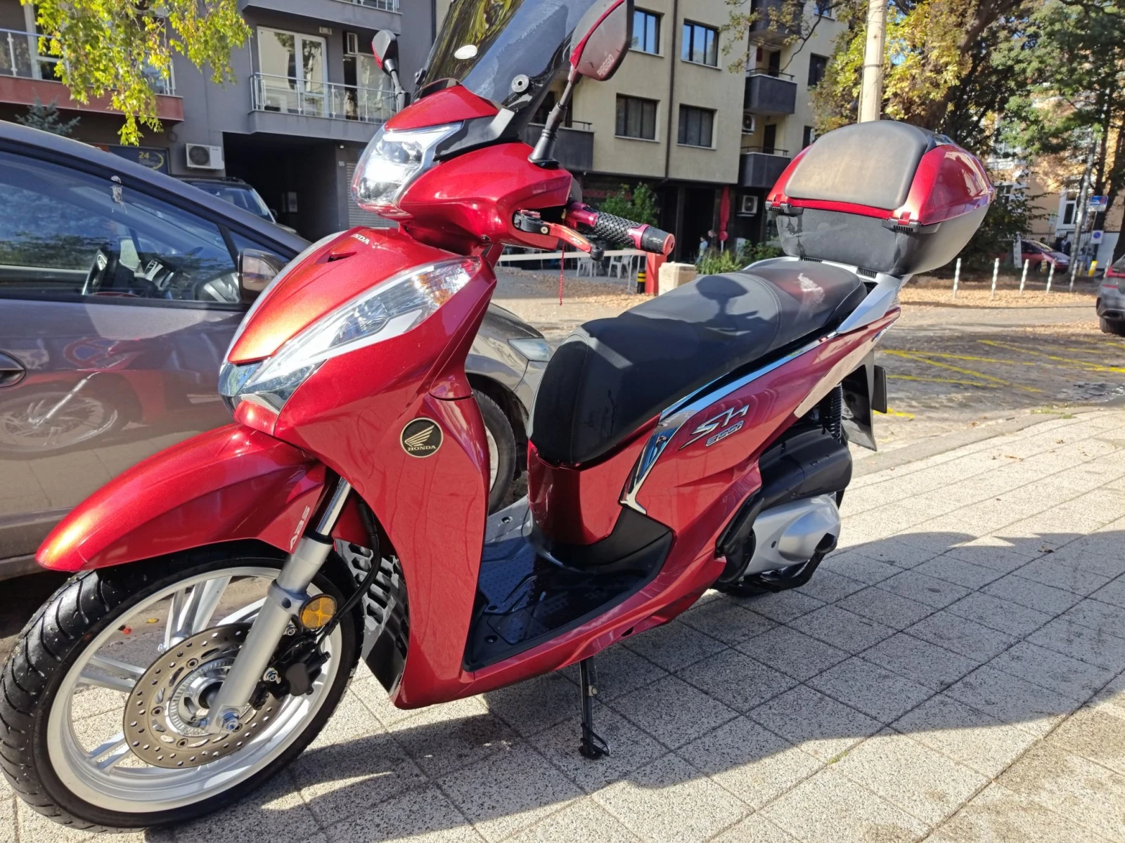 Honda Sh 300 i, снимка 4 - Мотоциклети и мототехника - 56597627