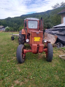 Трактор Т 40, снимка 1 - Селскостопанска техника - 45295734