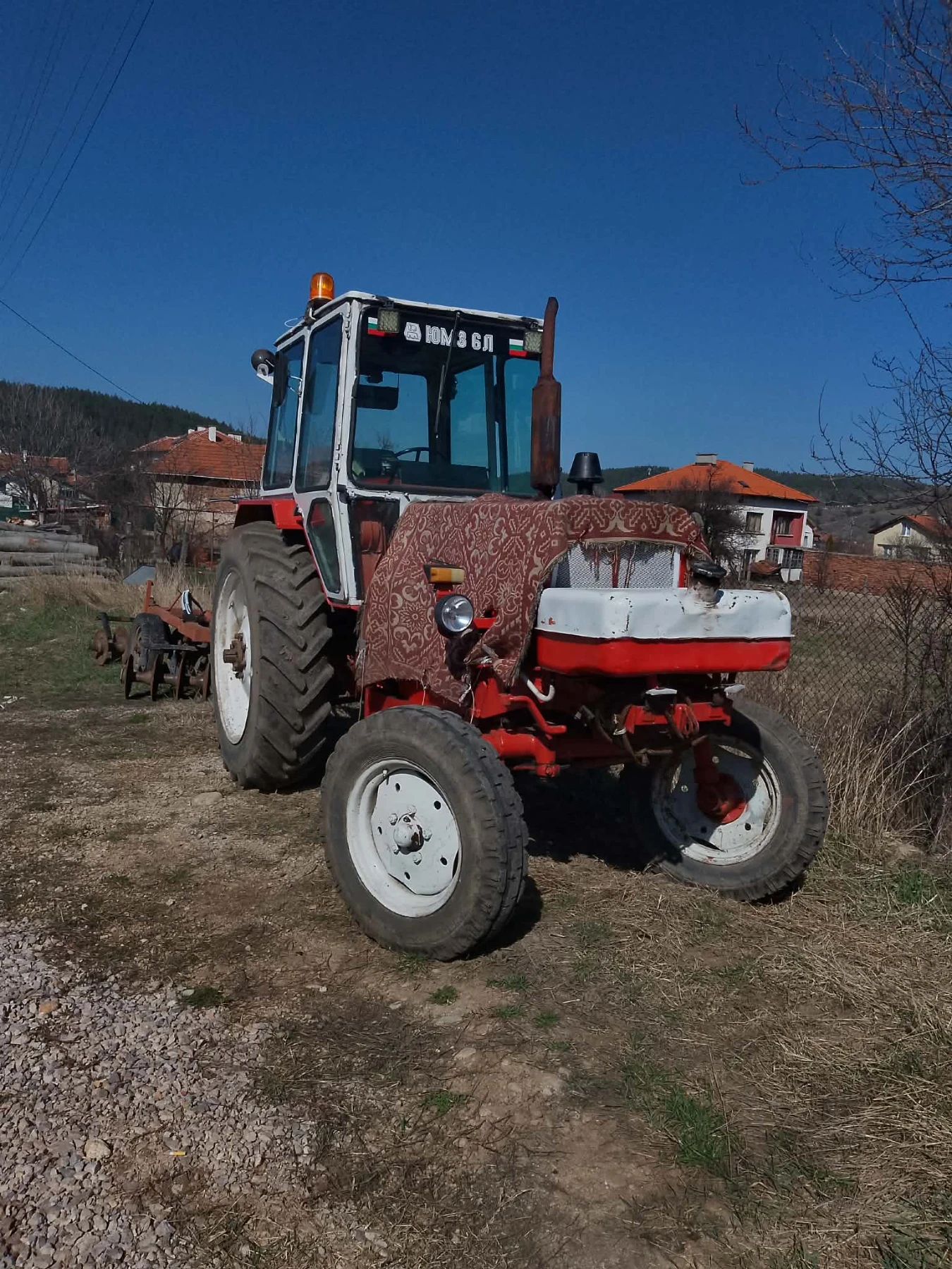 Трактор ЮМЗ, снимка 3 - Селскостопанска техника - 53849800