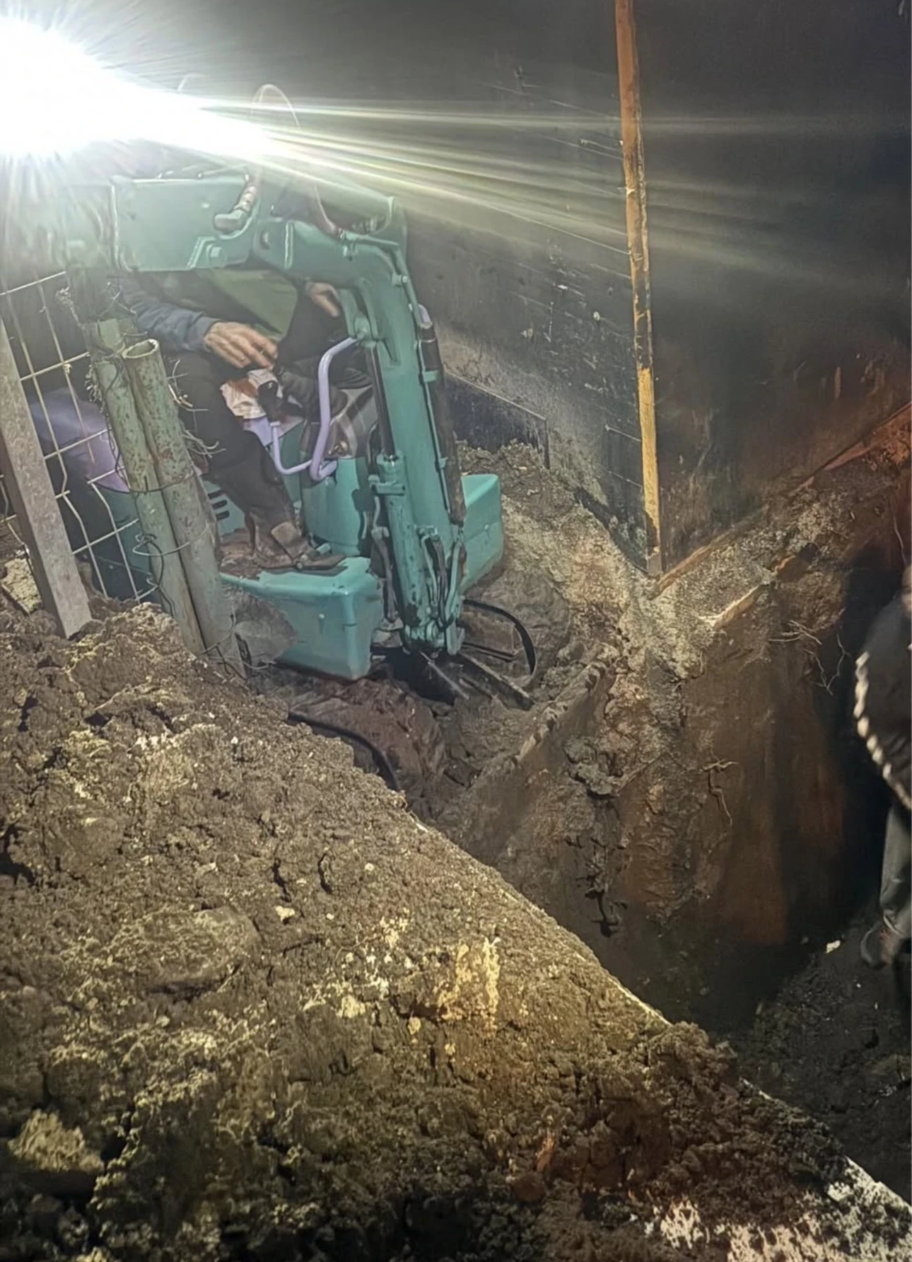 Багер Komatsu Komatsu PC03-2F, снимка 4 - Индустриална техника - 54197344