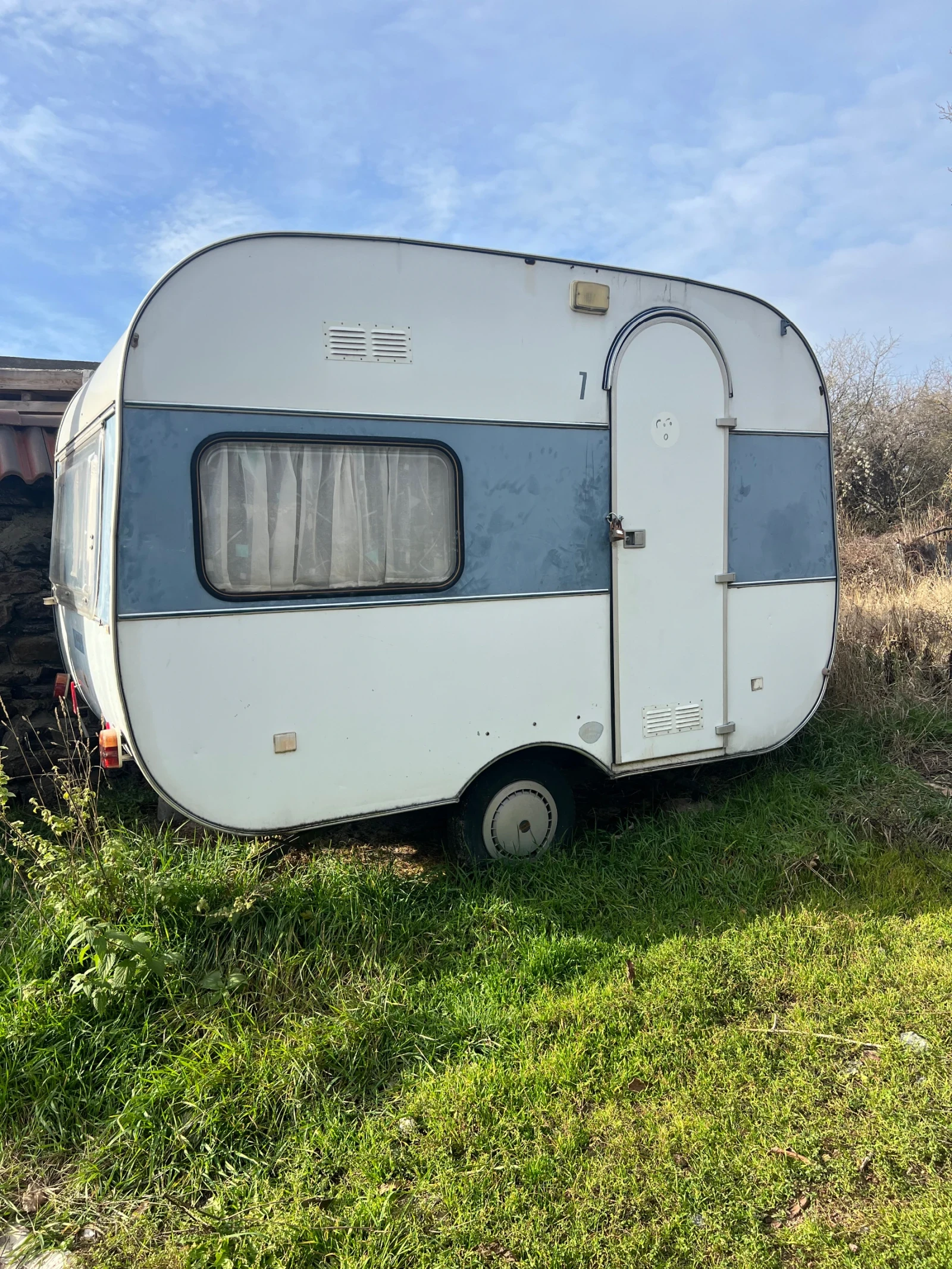 Каравана Adria, снимка 1