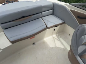 Моторна яхта Monterey 194 FS, снимка 13