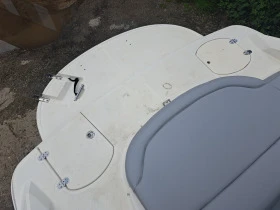 Моторна яхта Monterey 194 FS, снимка 17