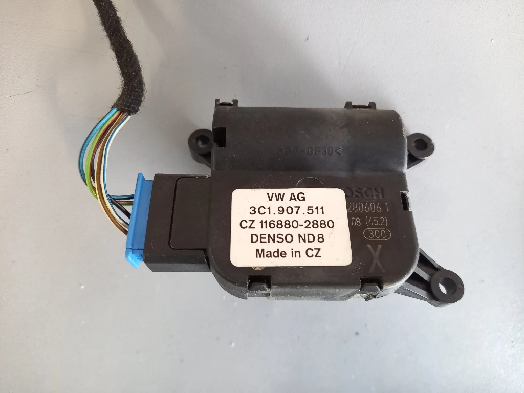 �� ����� ����� ���������� ����� �6 2.0��� (2) | Mobile.bg � ����������� 1