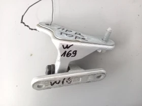 Панта врата предна дясна горна Мерцедес А180 W169 