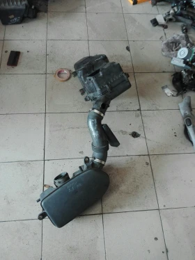 кутия за въздушен филтър субару легаси