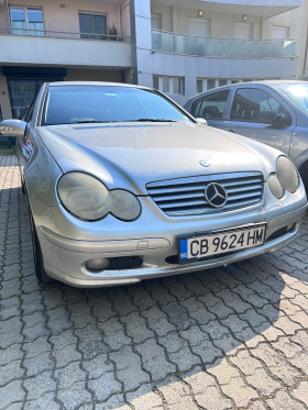Mercedes-Benz C 220, снимка 1 - Автомобили и джипове - 44285853
