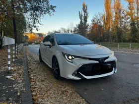 Обява за продажба на Toyota Corolla 1.8 Hybrid ~39 900 лв. - изображение 1
