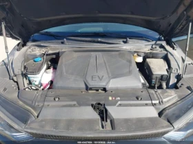 Kia EV6 LIGHT LONG RANGE - 32700 лв. / 16719.24 € - 56700746 14
