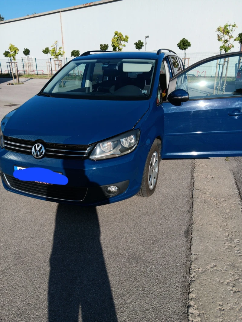 VW Touran, снимка 1 - Автомобили и джипове - 48387834