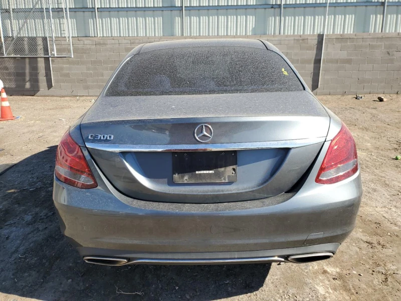 Mercedes-Benz C 300 Частите са налични!, снимка 6 - Автомобили и джипове - 48040645