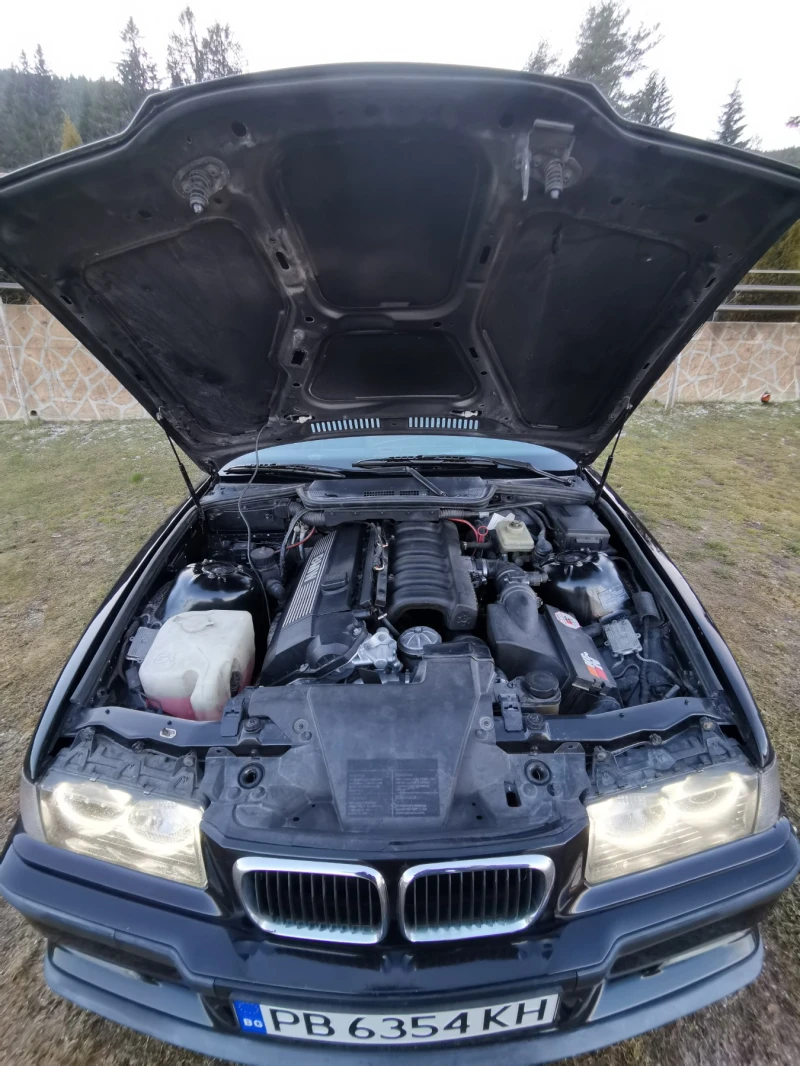 BMW 320 M50B32, снимка 14 - Автомобили и джипове - 48393917