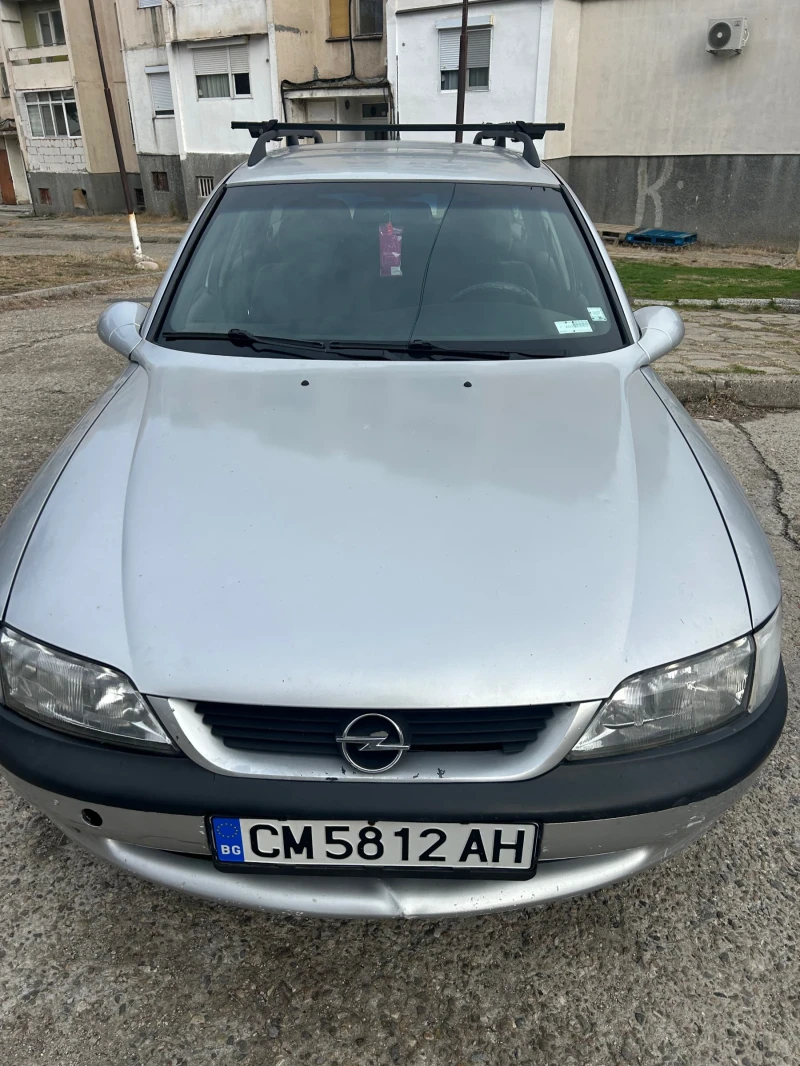 Opel Vectra, снимка 1 - Автомобили и джипове - 48443814