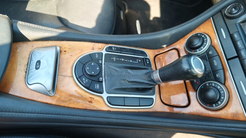 Mercedes-Benz SL 500 R230, снимка 15 - Автомобили и джипове - 51461101