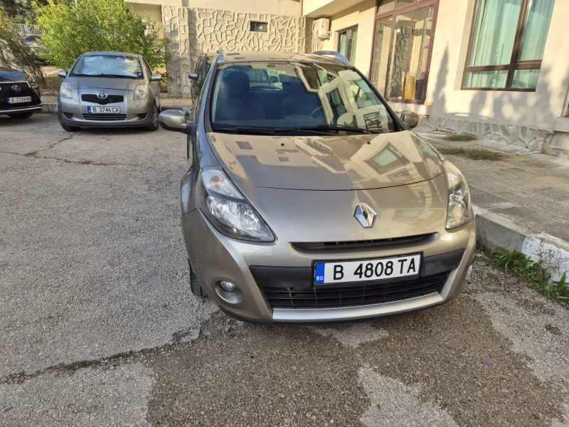 Renault Clio, снимка 3 - Автомобили и джипове - 52682814