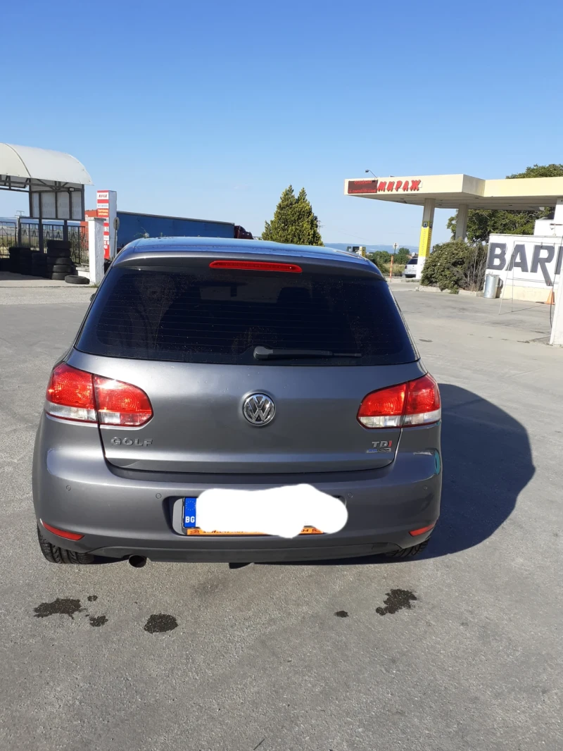 VW Golf, снимка 3 - Автомобили и джипове - 52309257