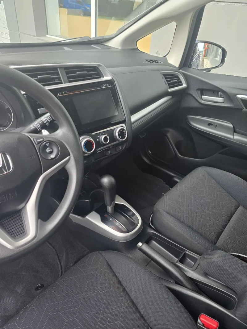 Honda Jazz, снимка 14 - Автомобили и джипове - 52526726